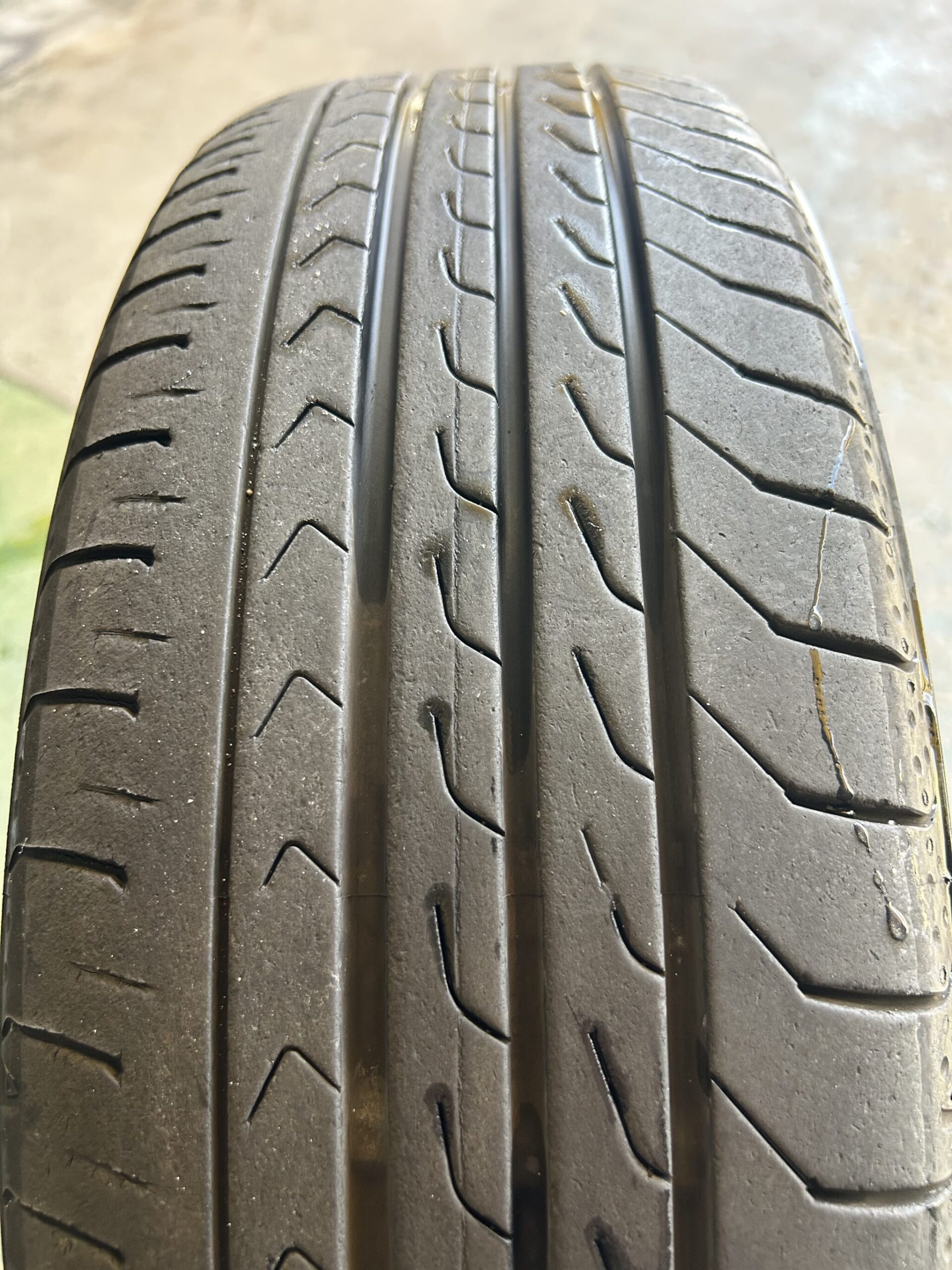 タイヤ・ホイール激安市場 | 赤池タイヤは愛知県に全8店舗 タイヤ